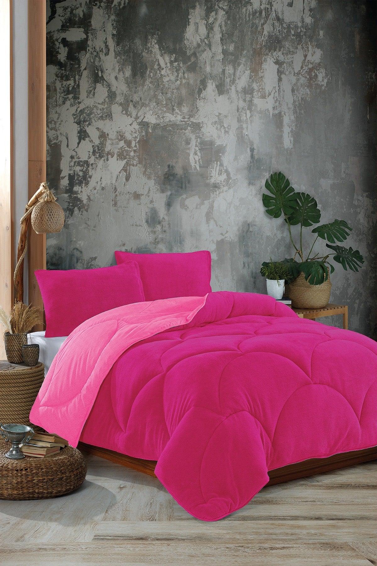 King Size Fuchsia Welsoft Quilt 230x260 - Swordslife