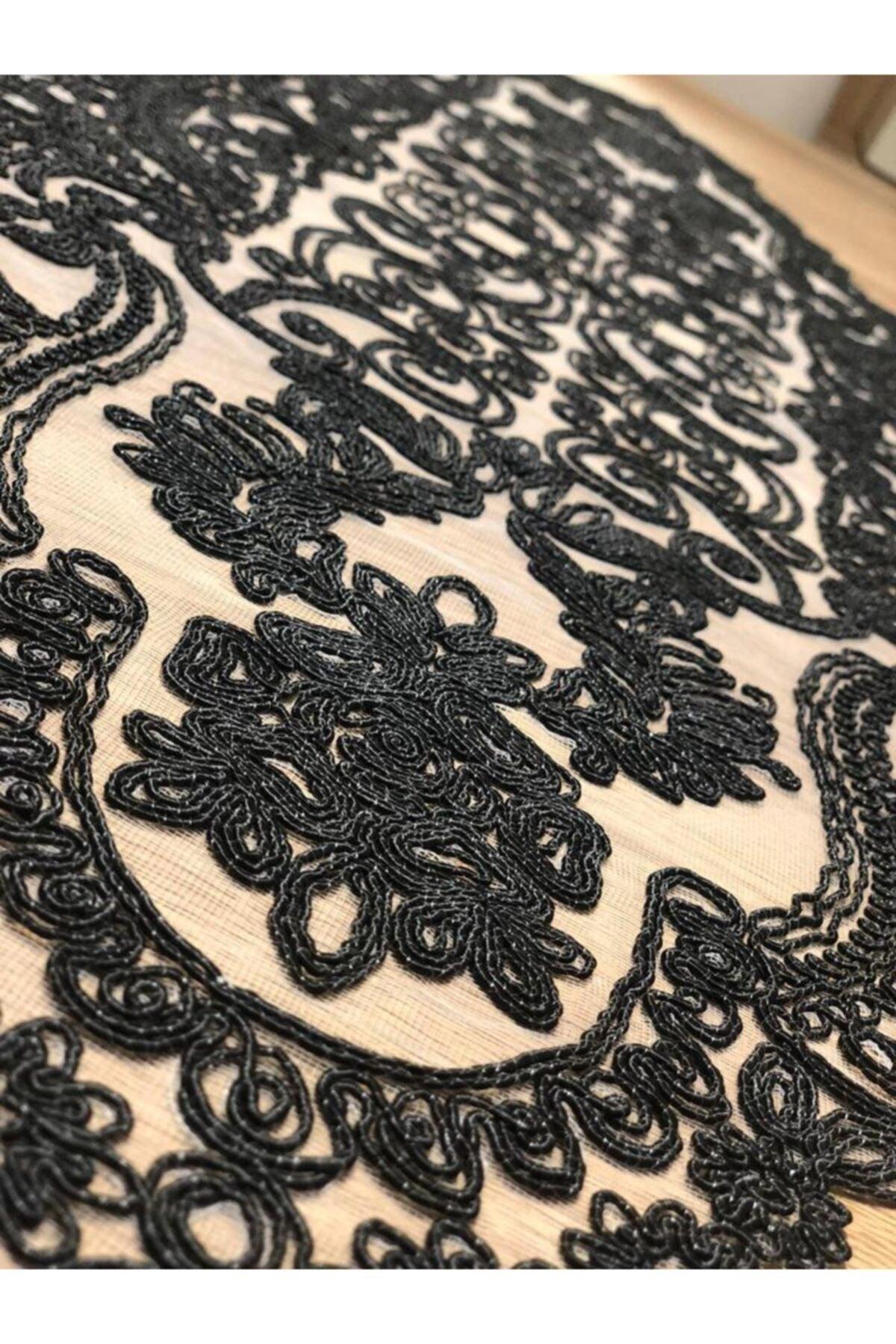 Lace Detailed Black Runner (110x35cm) - Swordslife