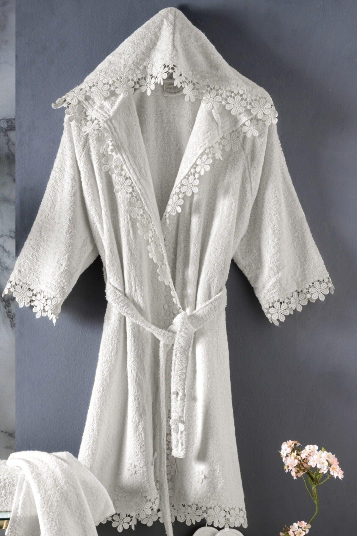 Liya 8 Pieces Dowry Laced Lace Bathrobe Set - Swordslife