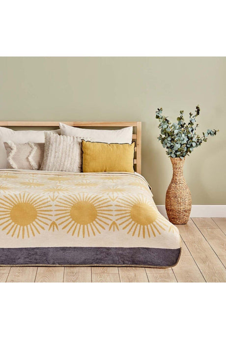 Liya Cotton Double Blanket Mustard (180x220 Cm) - Swordslife