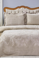 Madelin Beige Embos Double Bedspread Set - Swordslife