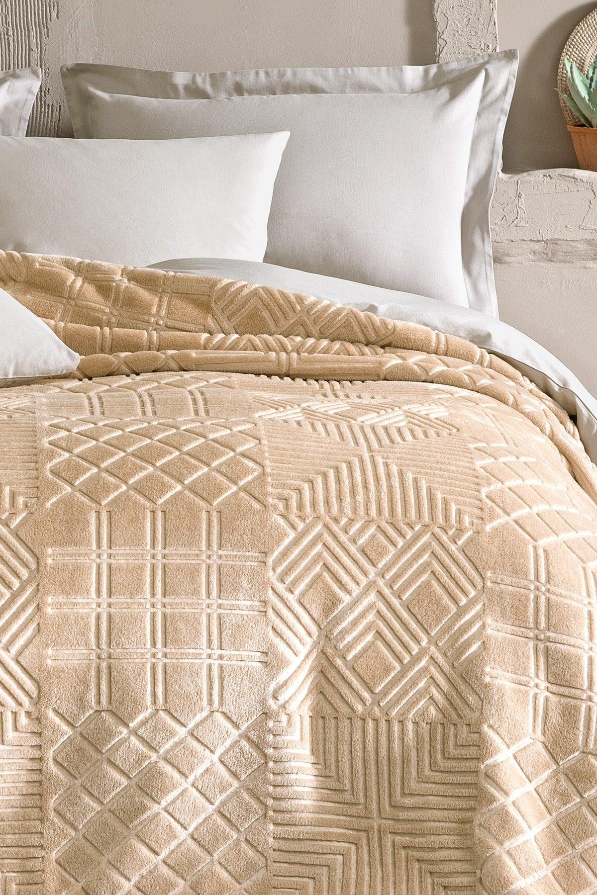 Nova Double Emboss Blanket - Sand Beige - Swordslife