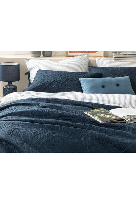 Easton Multi-Purpose Double Bedspread