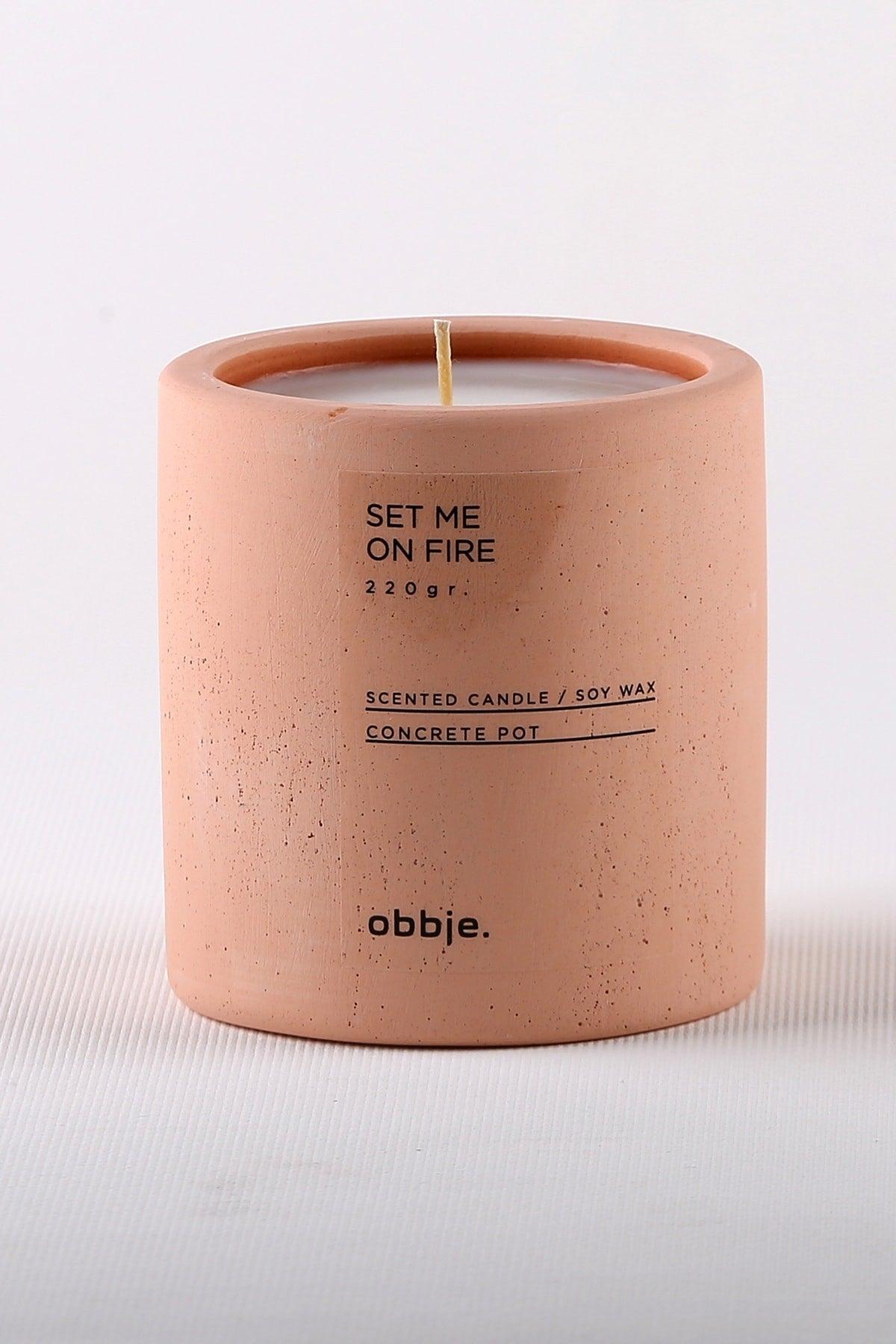 Cinnamon & Apple Scented Candle, Decorative Soy Candle with Concrete Pot - Swordslife