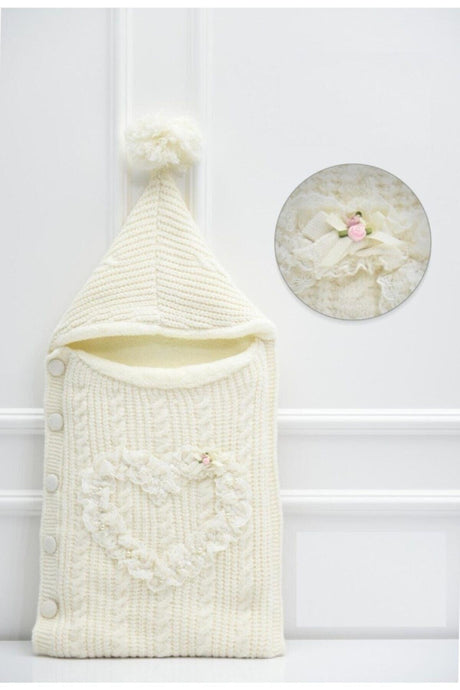 Knitwear Cfr Cream Heart Swaddle - Mother's Car - Swordslife