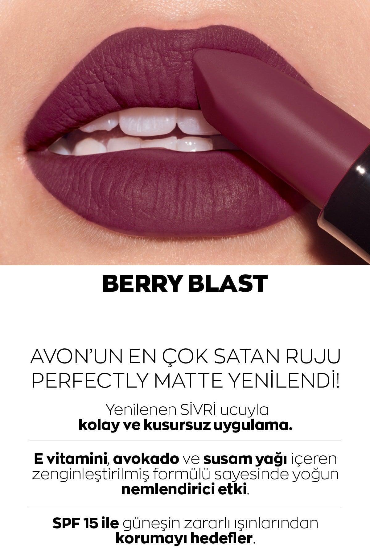 Ultra Matte Lipstick - Berry Blast