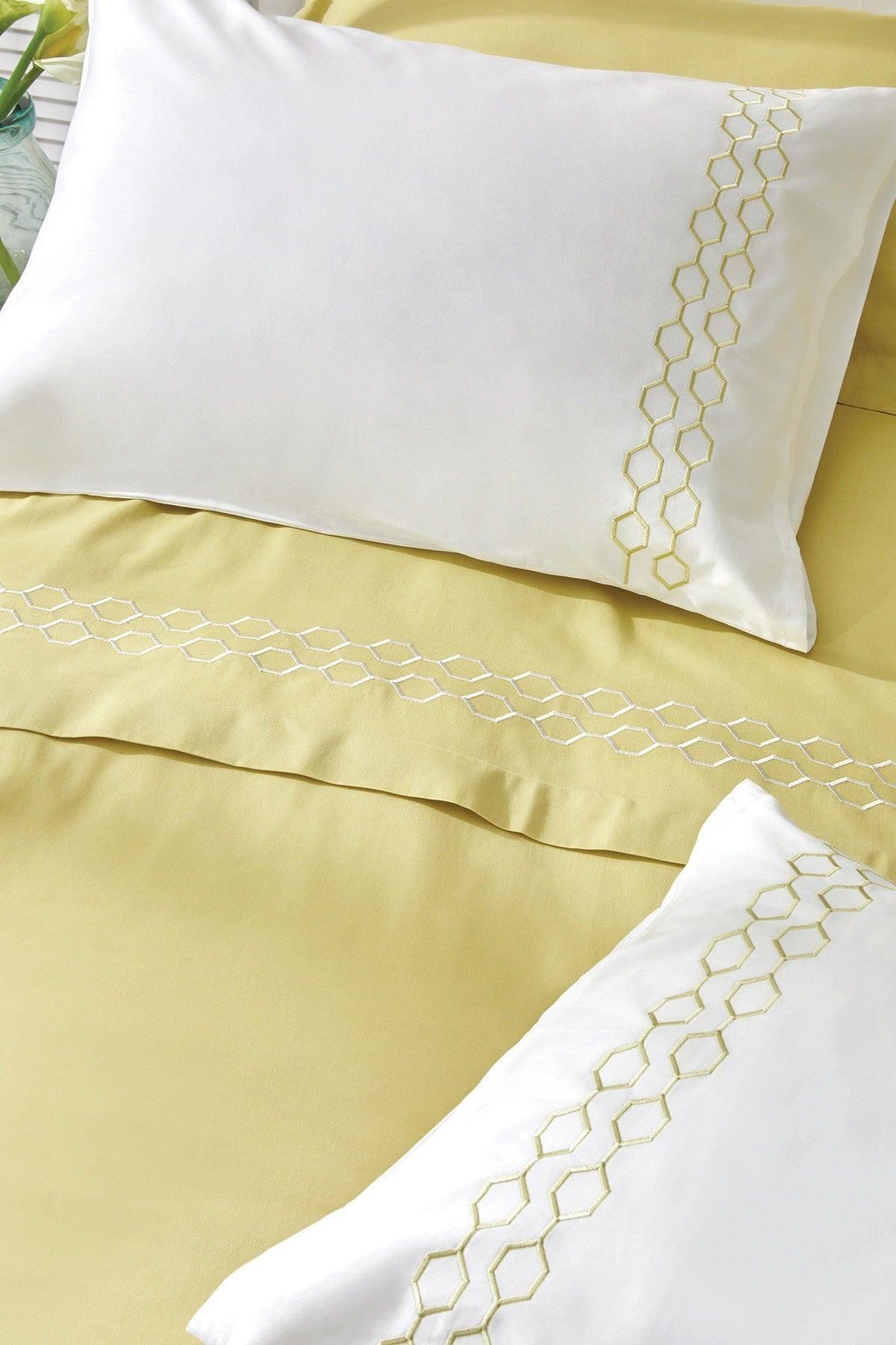 Urban Satin Double Duvet Cover Set -