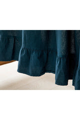 Vague Cotton Frilly Table Cloth 160x240 Cm