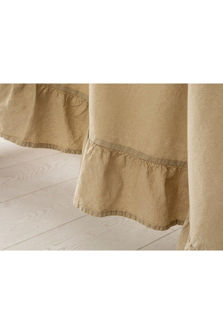 Vague Cotton Frilly Table Cloth 160x240 Cm Beige - Swordslife