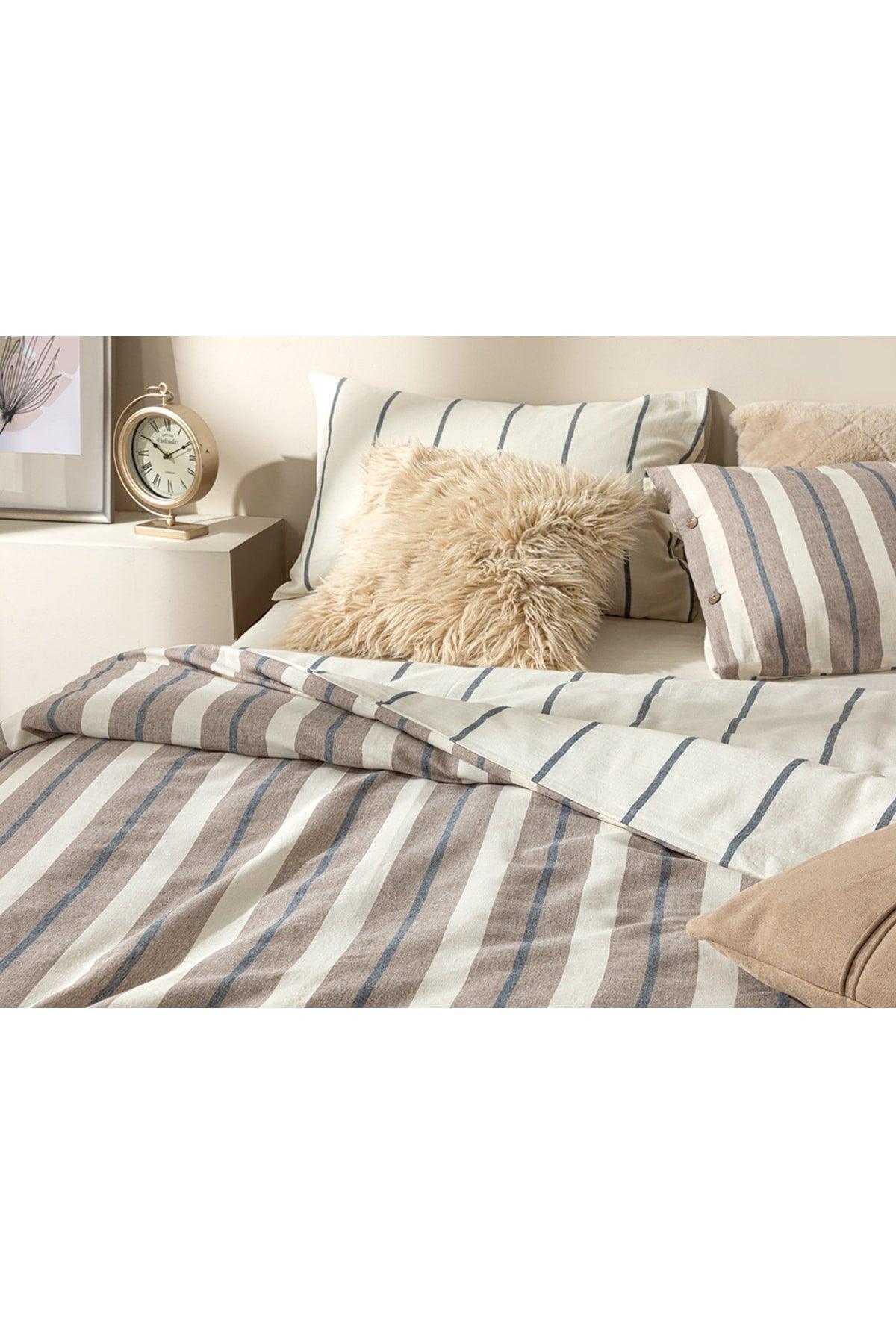 Vittate Natural Yarn Dyed Double Duvet Cover Set 200x220 Cm Brown – Navy Blue - Swordslife