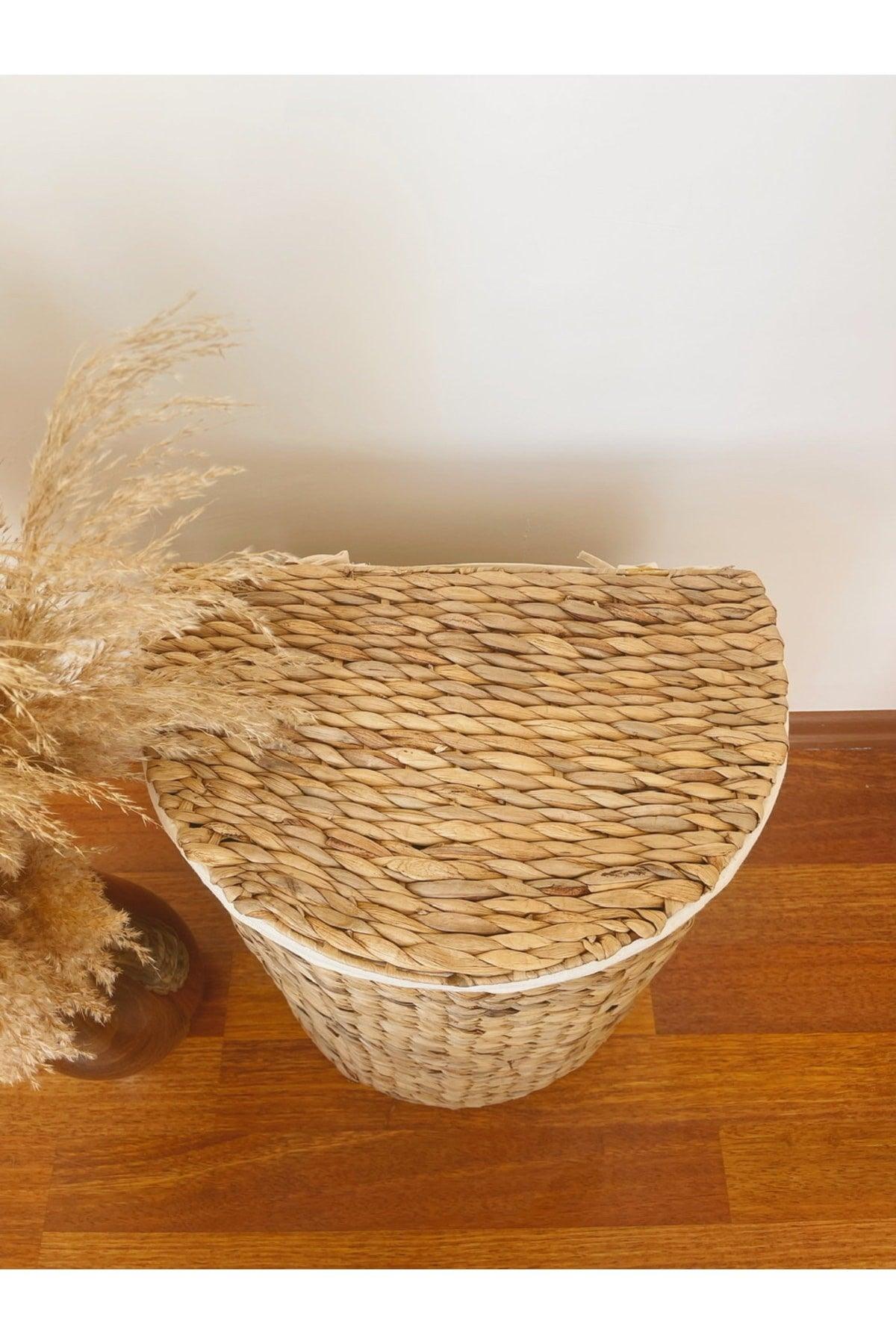 Straw Water Hyacinth Medium Size Laundry with Lid